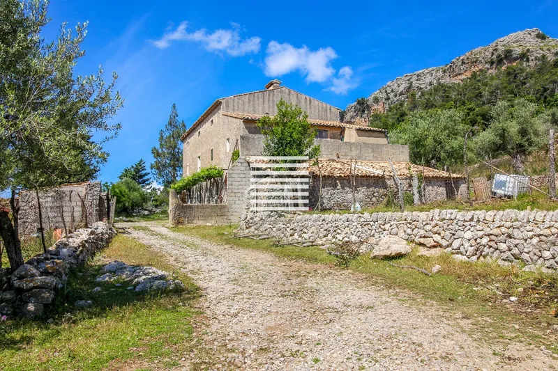 Exclusive country estate situated in the heart of Serra de Tramuntana, Mallorca — photo 4