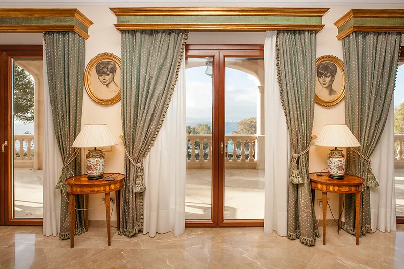First Line Palace Style Villa with Swimming Pool and Amazing Sea Views in the Sought-after Area of Son Veri Nou — photo 5