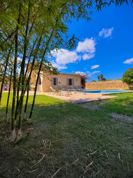 Country house in Son Servera — photo 1