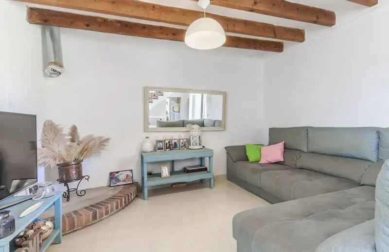 Rustic finca with a huge plot in the countryside between Pollensa and Port de Pollensa — photo 5