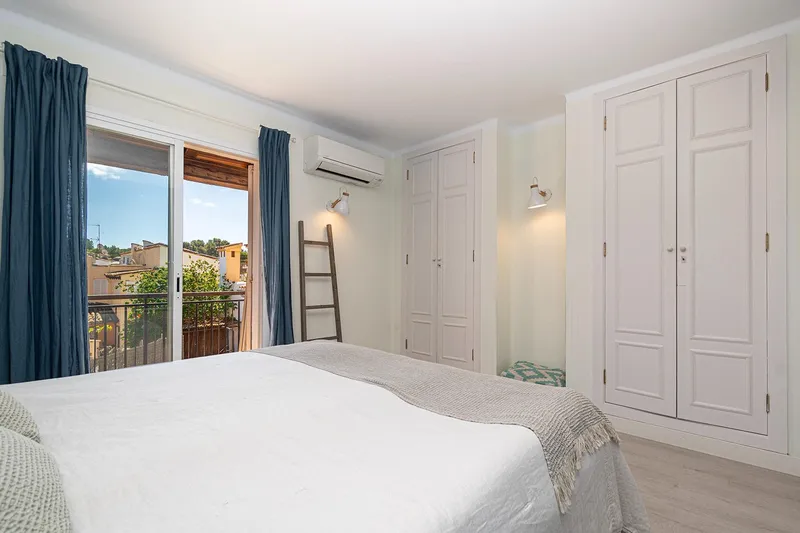 Exclusive villa in Bendinat – Las Villas de Portals — photo 8