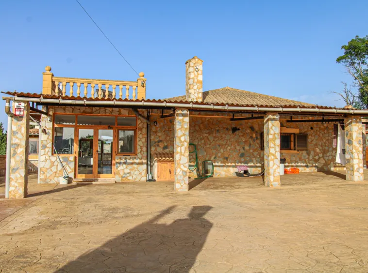 Ref.4206C – St. Eugenia – Beautiful Independent Finca with Pool — photo 2