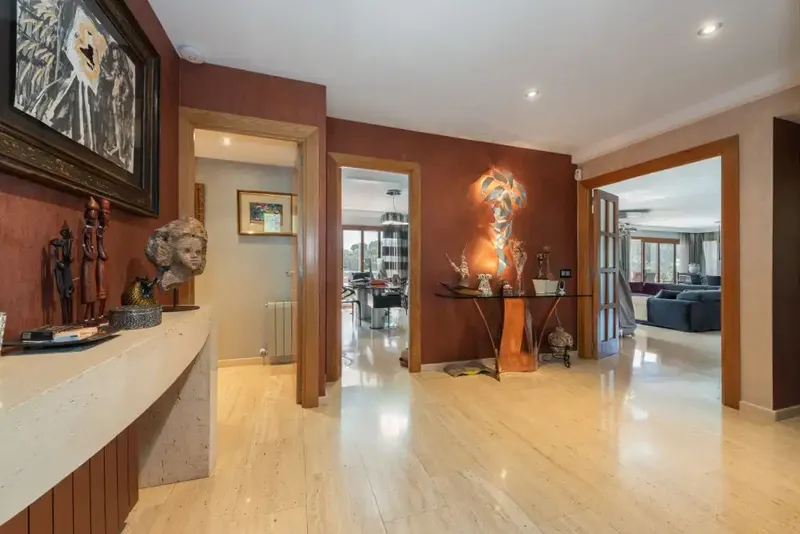 We are pleased to present this exceptional penthouse with stunning sea views, located in one of the most prestigious areas of Mallorca, Ca — photo 8