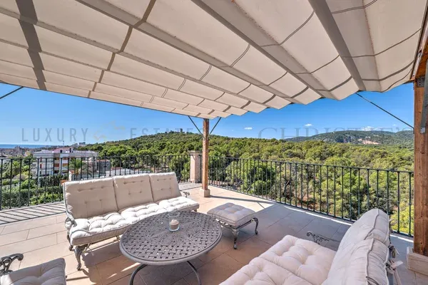 Large luxury penthouse in Palma de Mallorca with panoramic sea view — photo 5