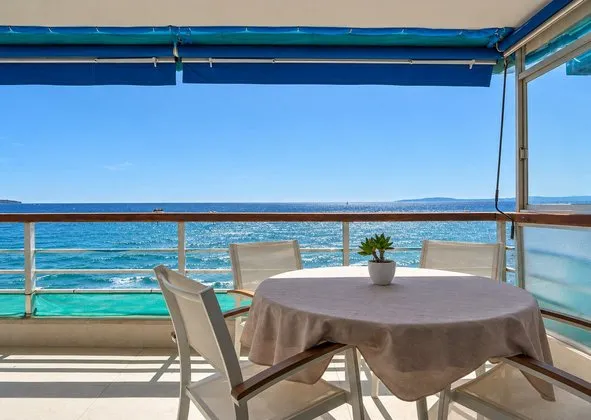 Flat / apartment in Carretera de l'Arenal, Les Maravelles, Palma de Mallorca — photo 1