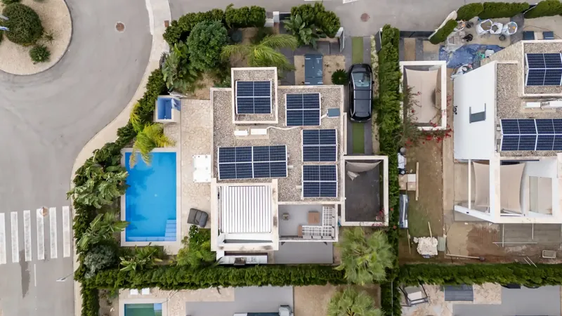 This villa, built in 2019, is located in a quiet and well-maintained residential area of Cala Murada, a few minutes by car from the — photo 8