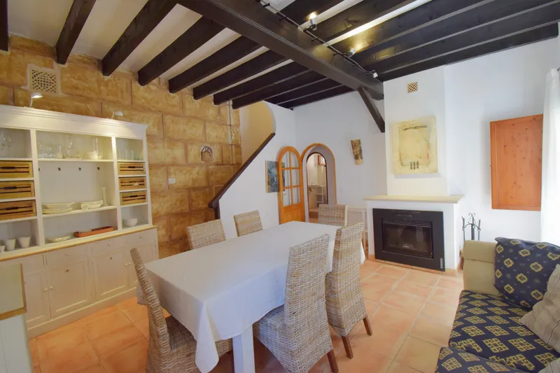 Cozy town house with a private patio and stunning views in Fornalutx — photo 11