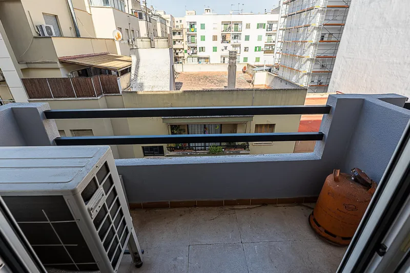 Apartment with elevator in Camp Redó area — photo 5