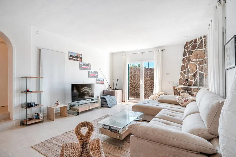 Cala Murada quiet location house for sale with private pool and roof terrace — photo 8
