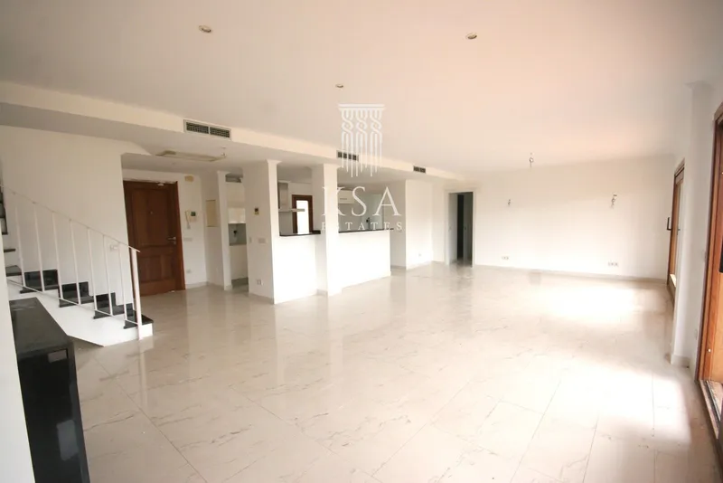 Penthouse — photo 4