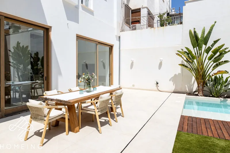 Spectacular ground floor with huge private terrace, pool and garden. A few minutes from the beach! — photo 6