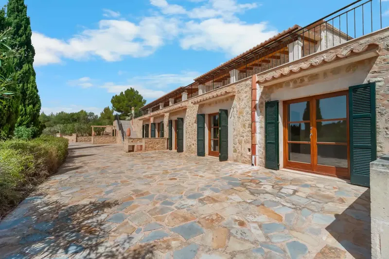 Natural stone finca with sea views in the hills of Son Macià — photo 9