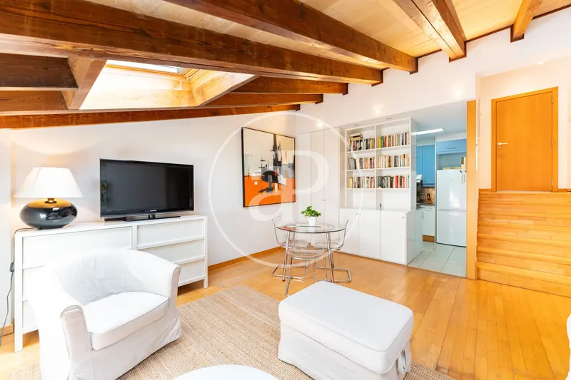 Penthouse for Sale with Tenant in Cort, Palma — photo 3