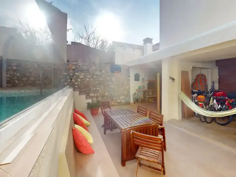 Exclusiva casa de pueblo con piscina, garaje y amplias terrazas en el casco antiguo de Son Servera — photo 12