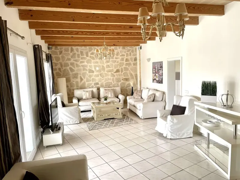 Discover this spectacular luxury finca with guest house in Llucmajor — photo 7