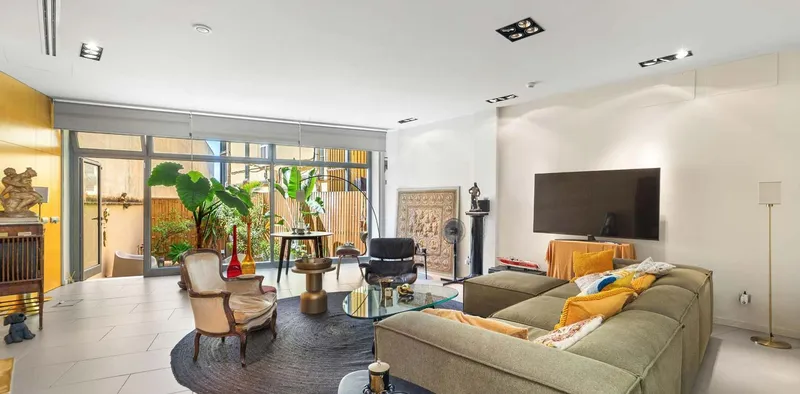 Loft of 504 m² with Terrace for Sale in Palma de Mallorca — photo 1