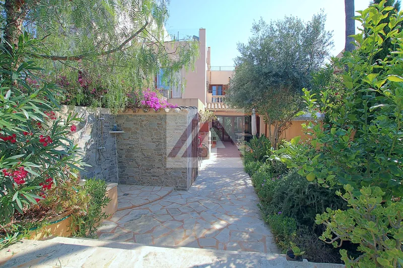 Village house for sale in Santanyi — photo 2