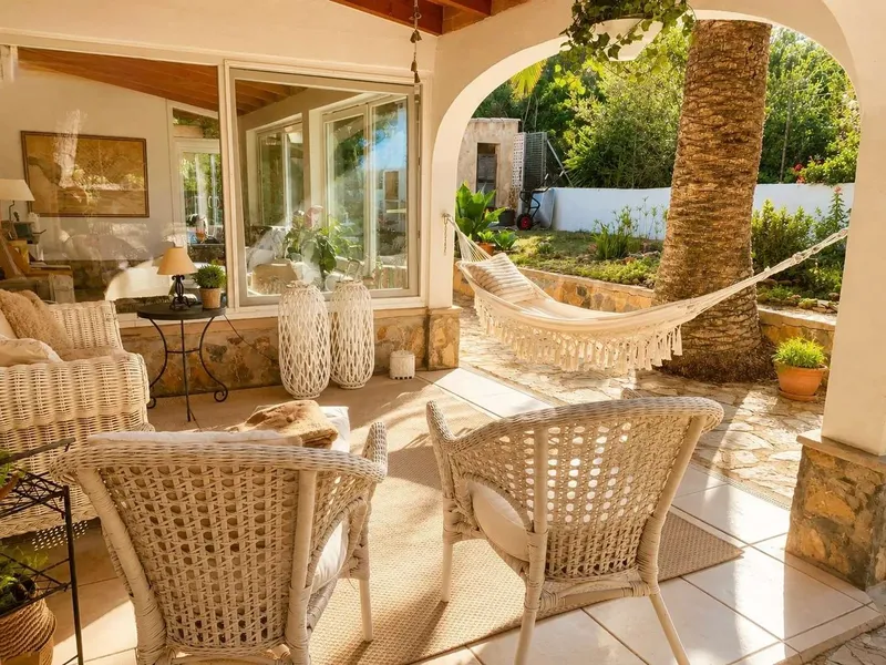 A Stunning Finca with Potential — photo 9