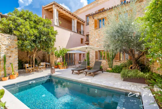 Historic city mansion with a pool, rooftop terrace, panoramic views, and an ETV license in Artà — photo 1