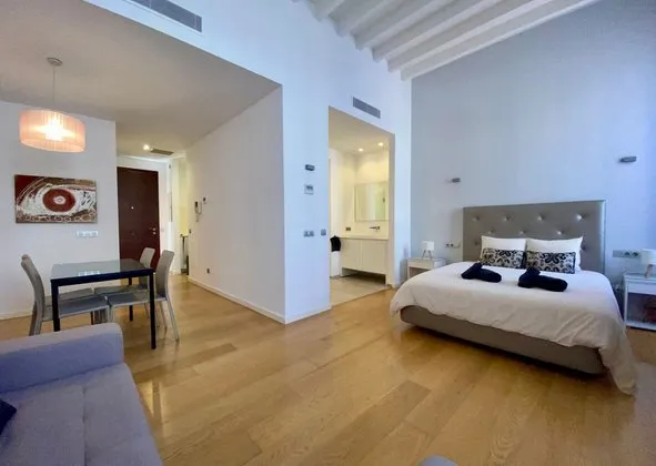 Flat / apartment in Rambla La Rambla, 20, La Missio - Mercat, Palma de Mallorca — photo 1