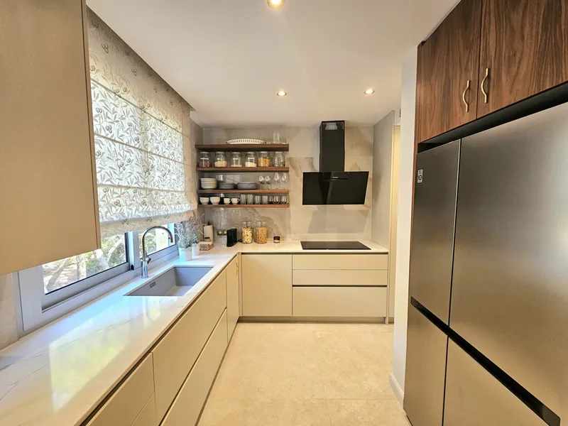 4 Bedroom Sea View Apartment in Sol de Mallorca — photo 10