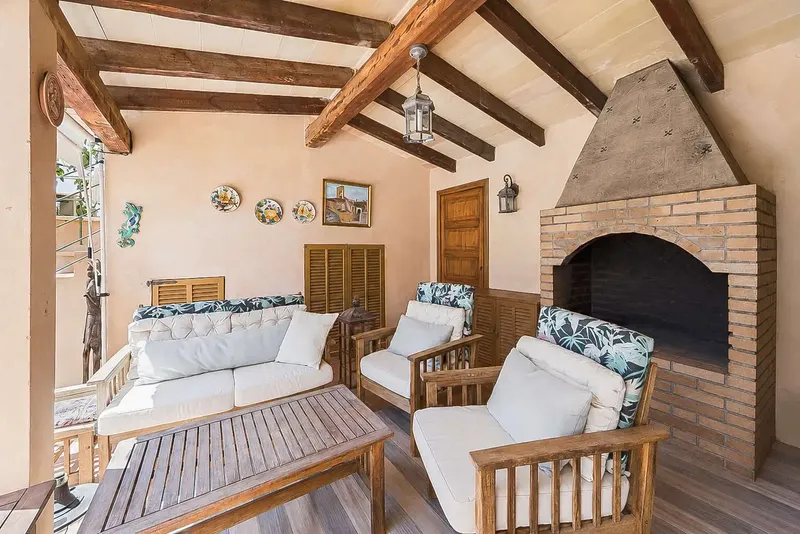 Charming finca built in 1978 in a quiet rural setting in Llucmajor with a large plot — photo 5