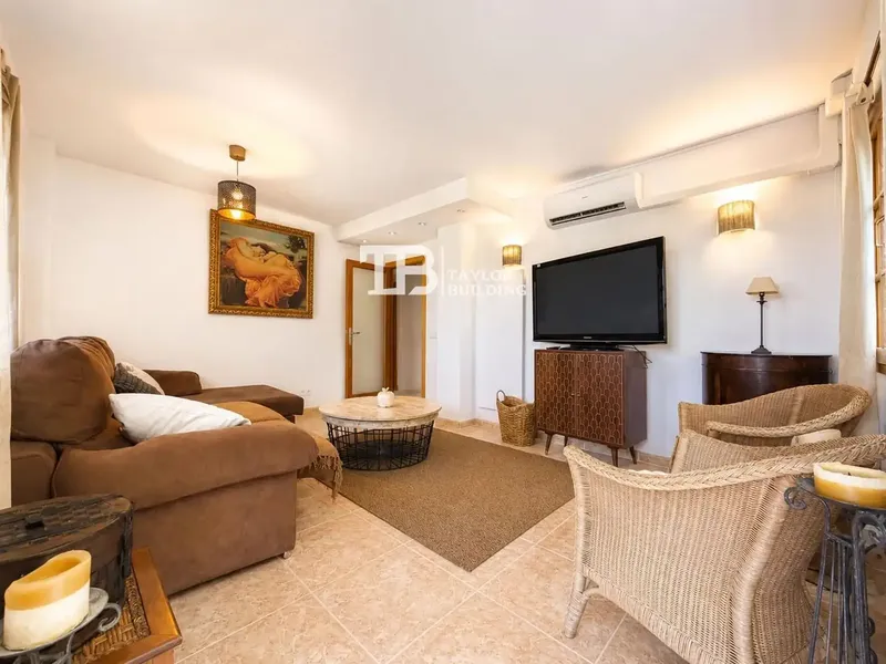 Taylor Building exclusively sells this apartment in Paguera, Calvia. It is a renovated apartment of 83.00 m2 built (75.00 m2 usable) with — photo 3