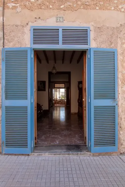 Large village house with patio in Son Servera — photo 2