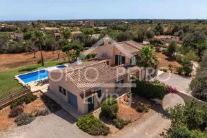 Ref. PRO239 – Well-maintained finca with a new, high-quality kitchen, spacious pool, garage and holiday rental license near Cala d’Or — photo 5