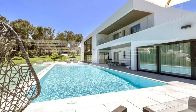 Sol de Mallorca l luxury villa flooded with light — photo 1