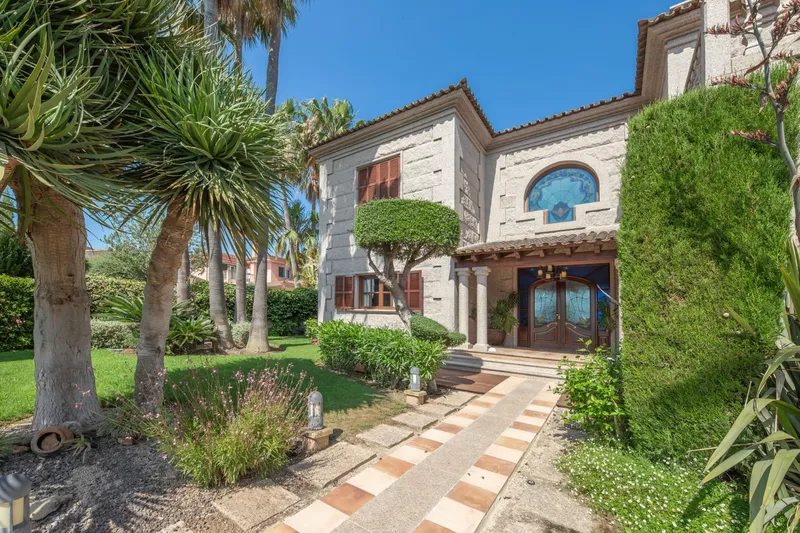 Exclusive detached villa for temporary rental in Sa Marçal — photo 3