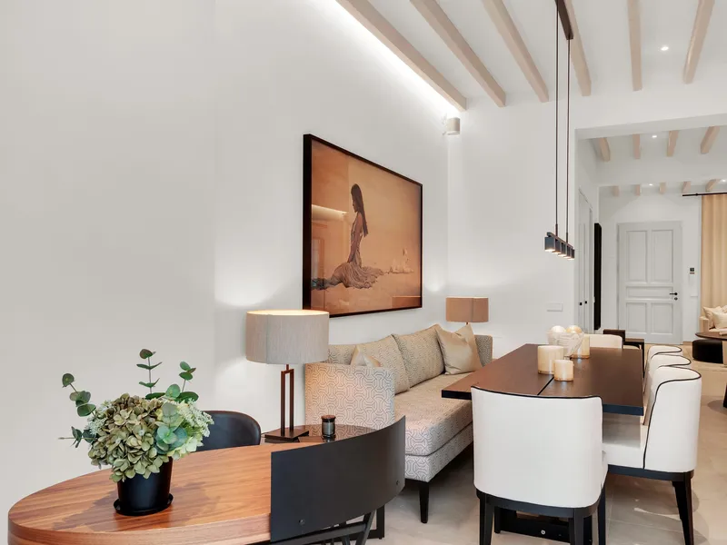 Restored townhouse with patio and roof terrace in Santa Catalina — photo 12