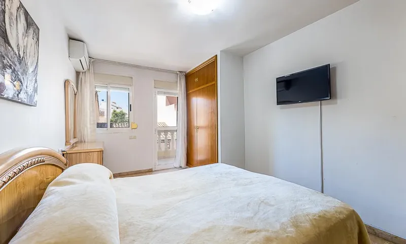 Building in Pedro Garau with commercial premises, garage... — photo 4