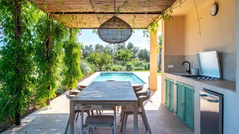 Beautiful rustic finca for sale in Sa Rapita-Campos, just 1.5 km from the spectacular Es Trenc beach. — photo 5