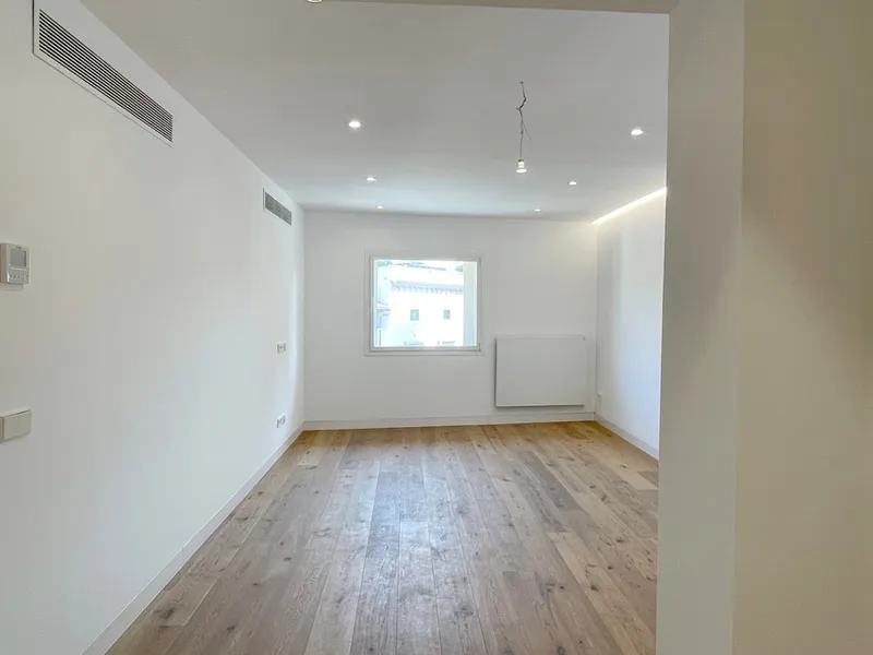 Elegant apartment, three bedrooms, communal terrace, old town of Palma — photo 8