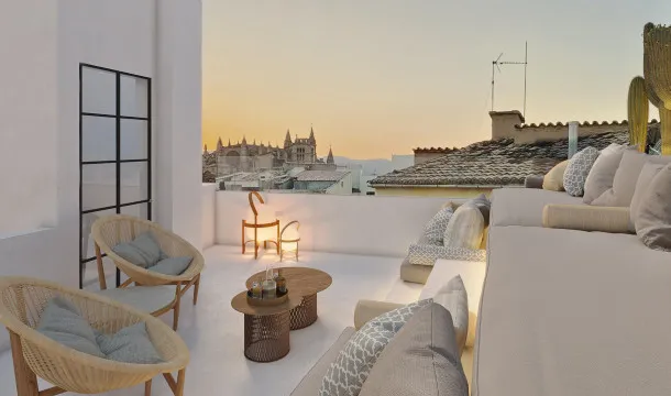 Luxury town house in the heart of the old town of Palma — photo 3