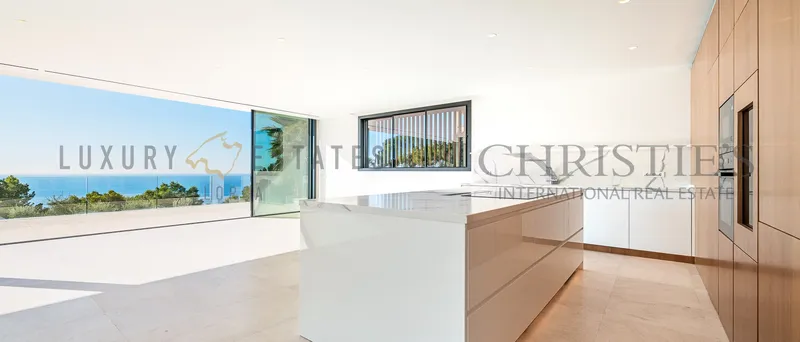 New villa in Portals with great sea views within walking distance of the village — photo 5