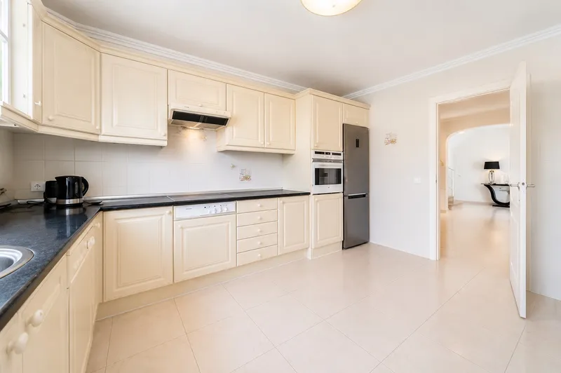 Spacious Villa for Sale in Nova Santa Ponsa — photo 7