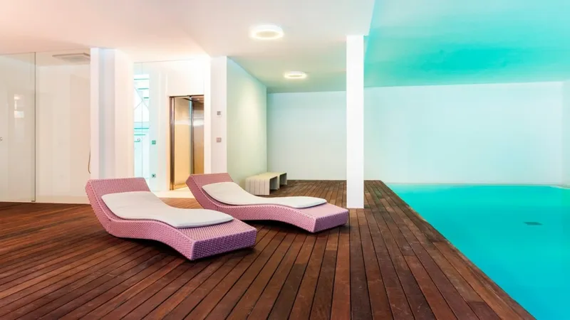Beachfront Modern Luxury Villa with Spectacular Views in Camp de Mar — photo 12