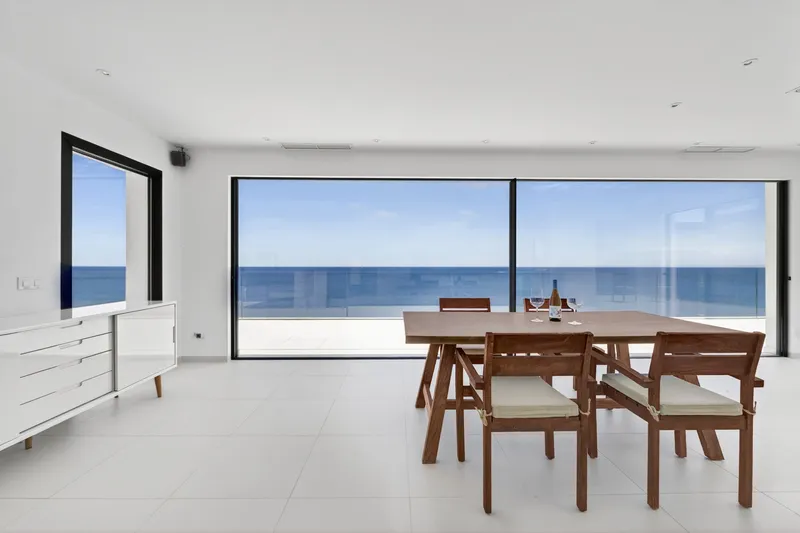 Front line villa with coastal views in Cala Murada — photo 8