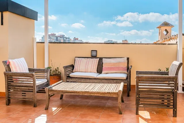 Elegant top-floor apartment for sale in Palma Old Town, Mallorca — photo 11