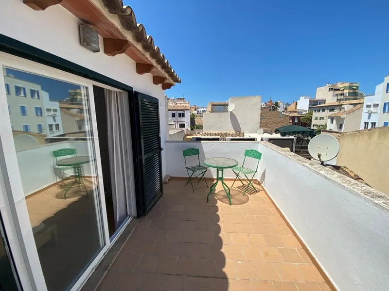 Unique Top Floor Duplex Apartment with Terrace in Santa Catalina — photo 12