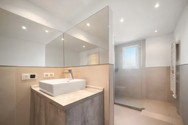 Townhouse for sale beside the golf course in Camp de Mar, Southwest Mallorca — photo 10