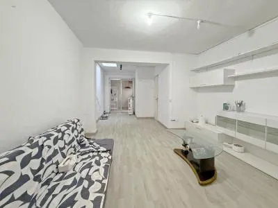 Business Premise - Llucmajor (SArenal), Built Surface 101m², 2 Bathrooms — photo 1
