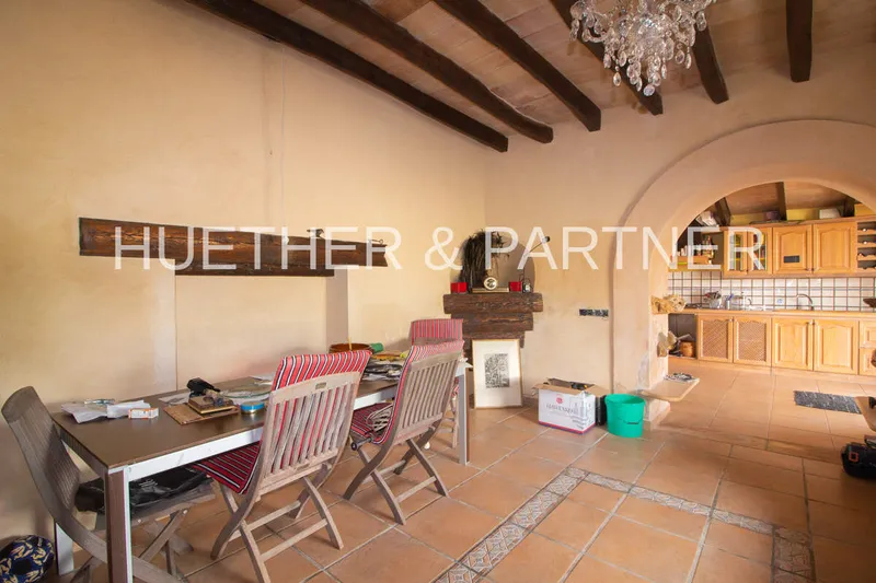 5,000 m² finca with 8 rooms and 2 bathrooms for sale — photo 8