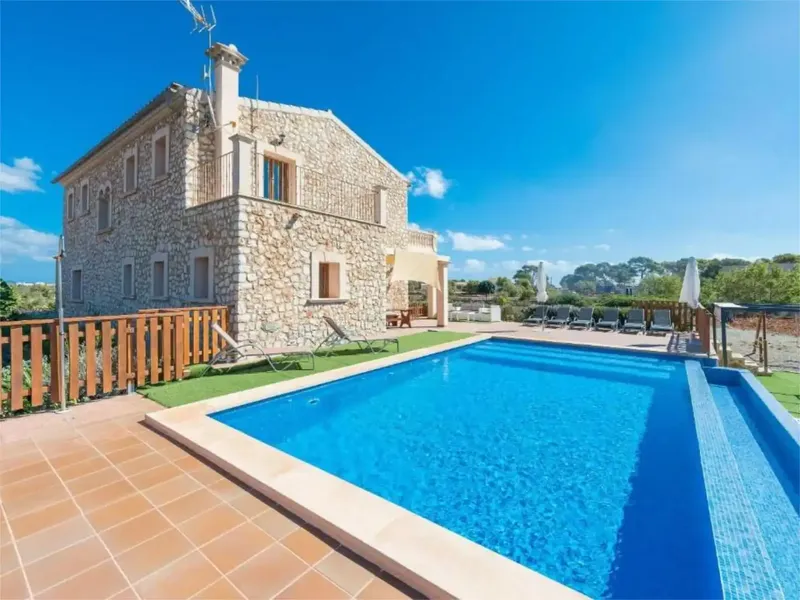 Finca Sánchez Country house with private pool near the sea in S'Illot, Mallorca — photo 1