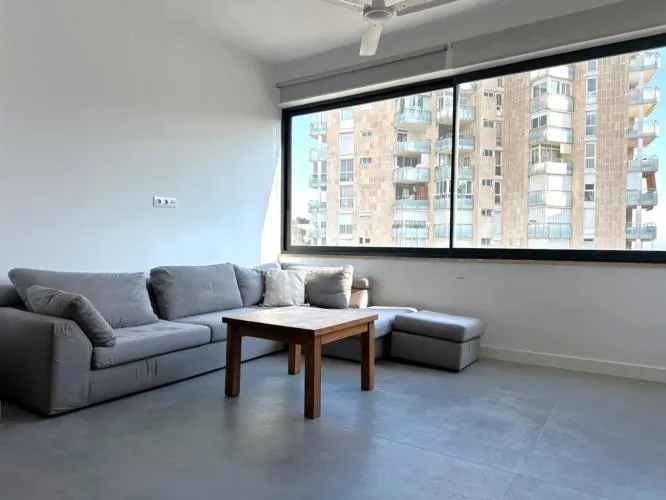 Apartment in Palma de Mallorca, El Terreno area — photo 10