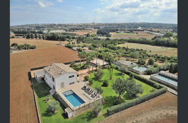 Casa con piscina en alquiler en Muro - Cami de son Mieres — photo 4