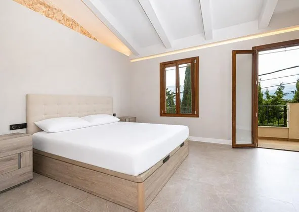 Flat / apartment in Selva — photo 1