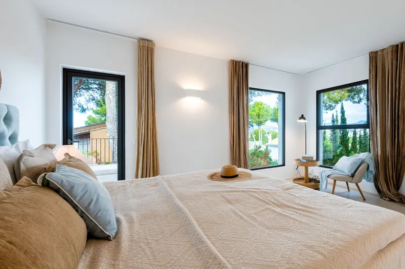 Stylish villa in Nova Santa Ponsa with rental license — photo 11